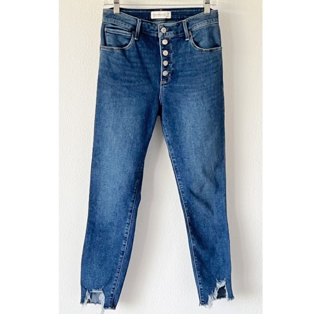 Abercrombie Exposed Button Front High Rise
Super Skinny Ankle Jeans 27/4Regular